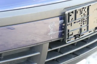 VW Polo 9N Stoßstange Frontstoßstange vorne blau LB5N + Grill - Bild 7