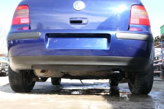 VW Golf 4 Limousine Stoßstange hinten Heckstoßstange Stoßfänger blau LB5N - Bild 3