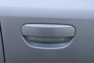 Audi A4 B6 8E nur Türblatt vorne rechts Beifahrertür silber LY7W Kombi+Limo Tür - Bild 3