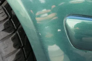 VW Bora Stoßstange vorne Frontstoßstange Stoßfänger vorn grün LC6M SWR - Bild 14