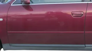 Audi A6 4B C5 Tür nur Türblatt vorne links Fahrertür rot LZ3L - ohne Anbauteile - Bild 1