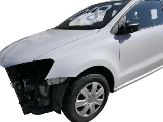 VW Polo 6R 6C Kotflügel vorne links weiß LB9A - Bild 16