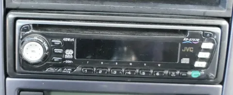 VW Golf 4 Bora T5 T4 Radio JVC KD-S757R CD Player 40W x 4 RDS