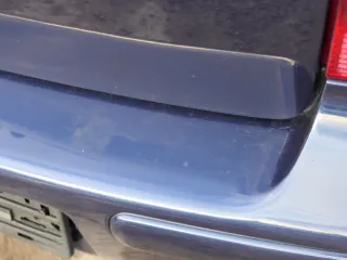 VW Golf 4 Limousine Stoßstange hinten Heckstoßstange Stoßfänger blau LB5N - Bild 4