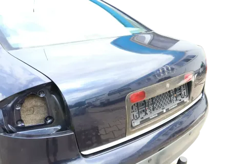 Audi A6 4B Limousine Kofferraumklappe hinten Heckklappe Deckel blau LZ5L ming