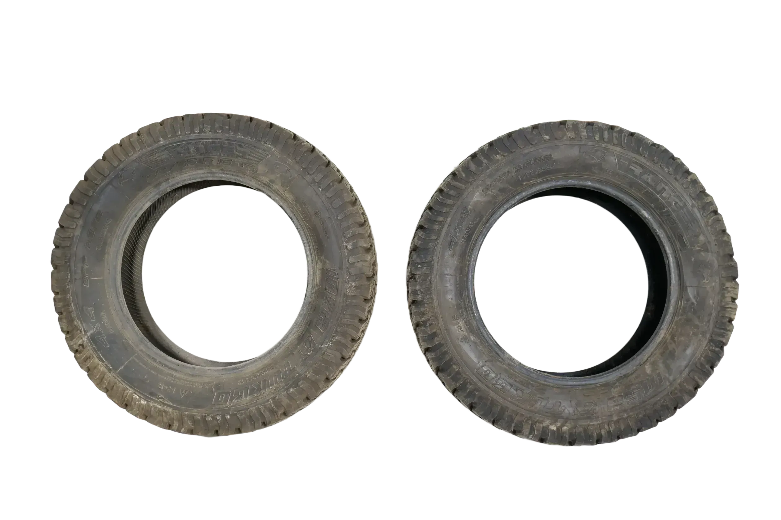 2x 215/65 R16 98S Offroad Reifen 4x4 M&S ca. 9-10 mm - nur Reifen - Bild 1