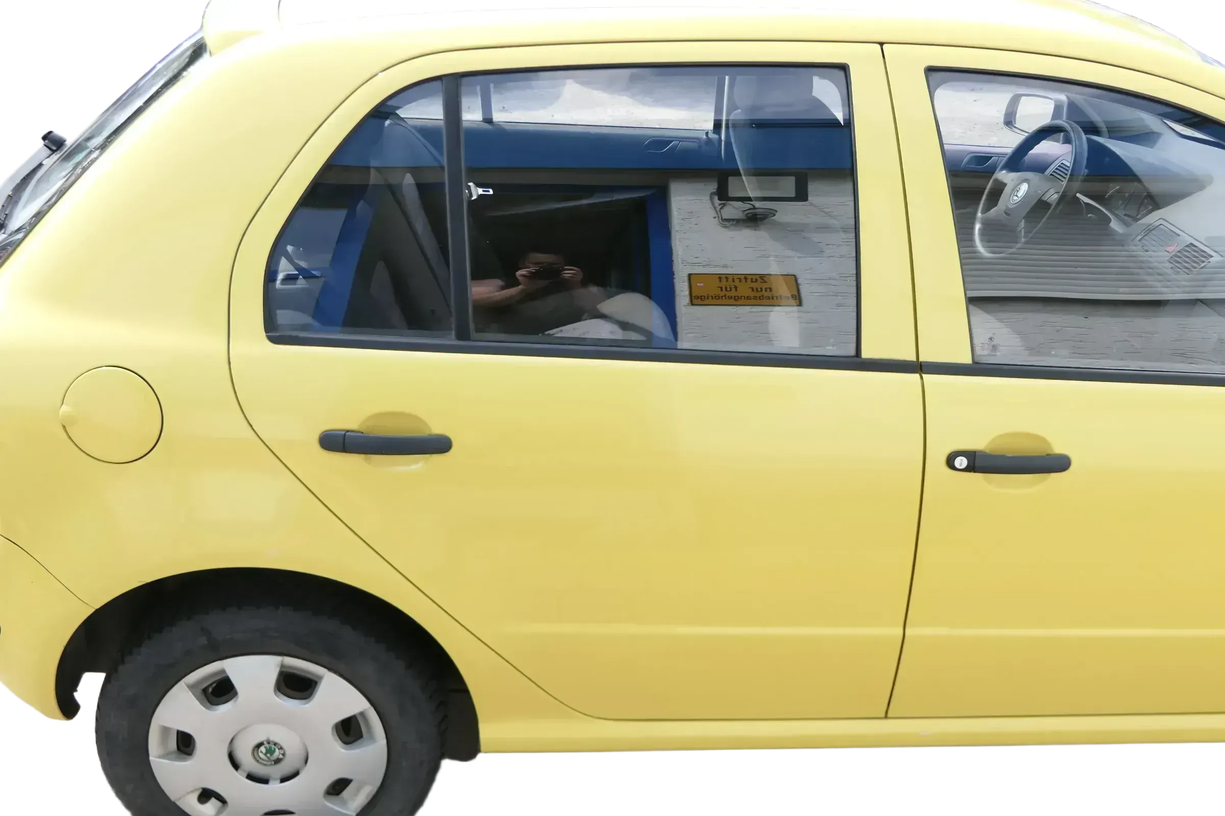 Skoda Fabia 6Y Limousine Schrägheck Tür hinten rechts gelb LF1R - Bild 1