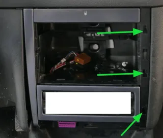 Golf 4 Bora Mittelkonsole Verkleidung um Radio 1j1858069G Dekor grau Türgriff - Bild 1