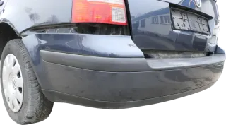 VW Golf 4 Kombi Avant Stoßstange hinten Heckstoßstange Stoßfänger blau grau LC5F - Bild 3
