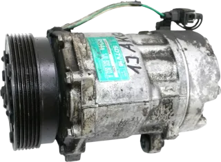 VW Golf 4 Bora A3 Klimakompressor Kompressor Klima 1J0820803A 805 bis Mitte 1999 - Bild 1