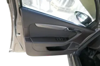 VW Passat 3C B7 Limousine 4x Türverkleidung Verkleidung Tür vorne + hinten braun - Bild 2