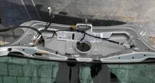 VW Polo 6R 6C Heckklappe Kofferraumklappe Klappe Scheibe grau silber LA7W - Bild 2
