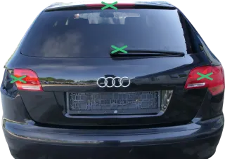Audi A3 8P 4/5-Türer Heckklappe Klappe hinten schwarz LZ9Y Scheibe - Bild 1