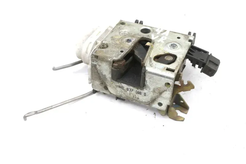 Audi A6 4A Tür Türschloß Zentralverriegelung vorne rechts 4A1837016D - Bild 1