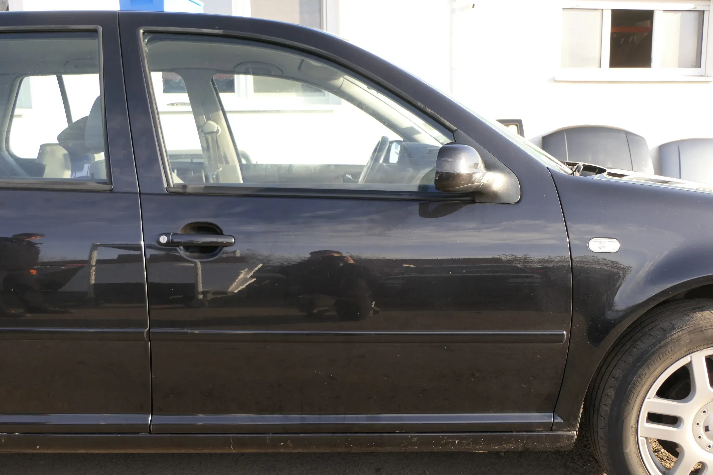 VW Golf 4 Bora Tür vorne rechts Beiahrertür 4/5-Türer Kombi Avant schwarz LC9Z b - Bild 1