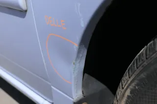 VW Lupo 6X Kotflügel vorne rechts grau blau LR5D - Delle - Bild 6