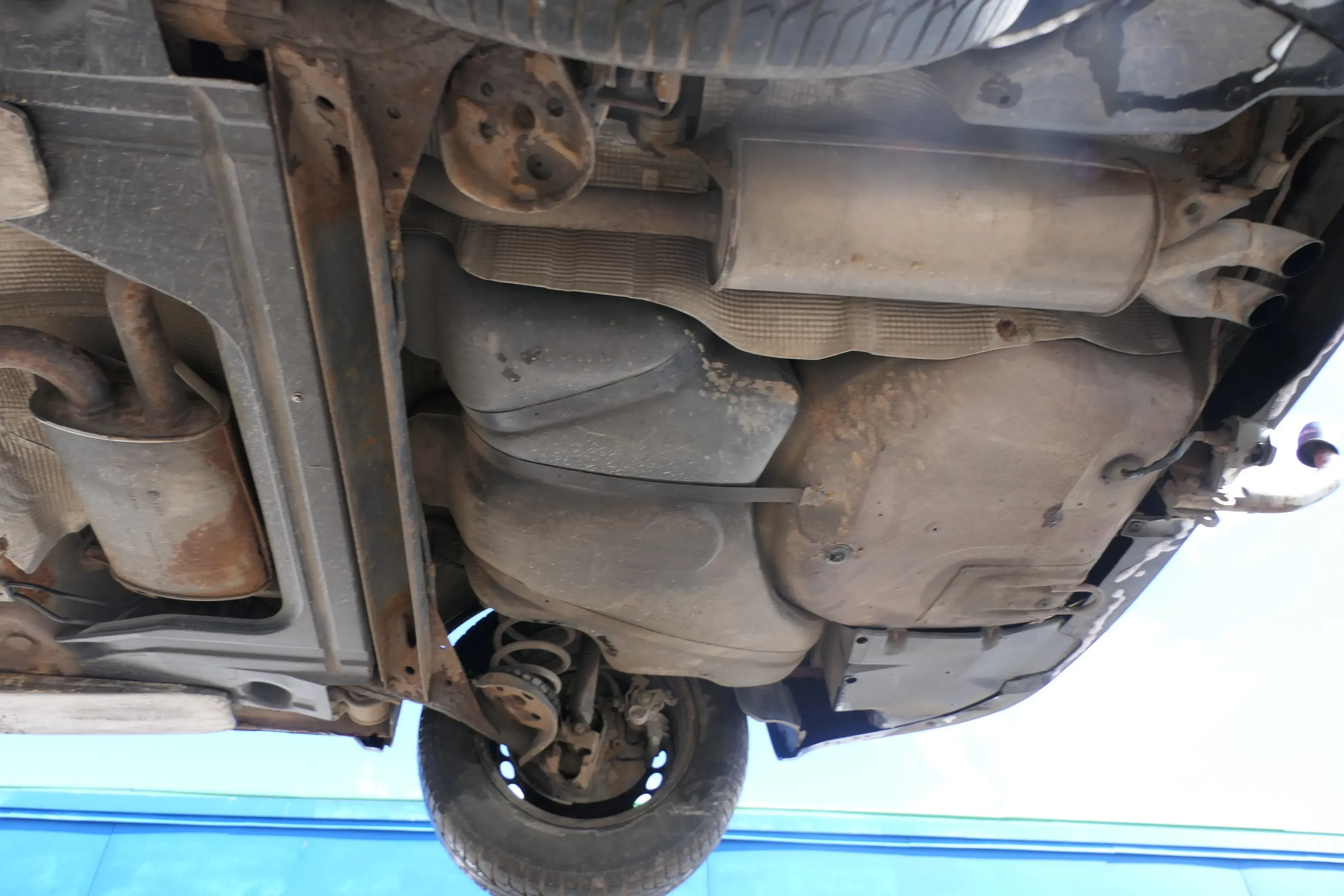 VW Passat 3B 3BG Auspuff Mittelschalldämpfer + Endschal 1,9 TDI AFN AHH AVG - Bild 1