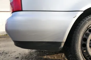 Audi A4 B5 Kombi Variant Stoßstange hinten Heckstoßstange silber LY7M - Bild 2
