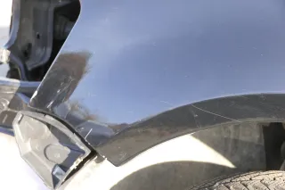 VW Fox Kotflügel vorne links schwarz L041 - Bild 4