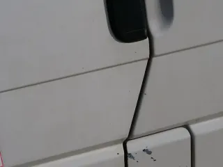 T4 Tür vorne links Fahrertür Caravelle Multiavan -ohne Anbauteile -  weiß R902 - Bild 4