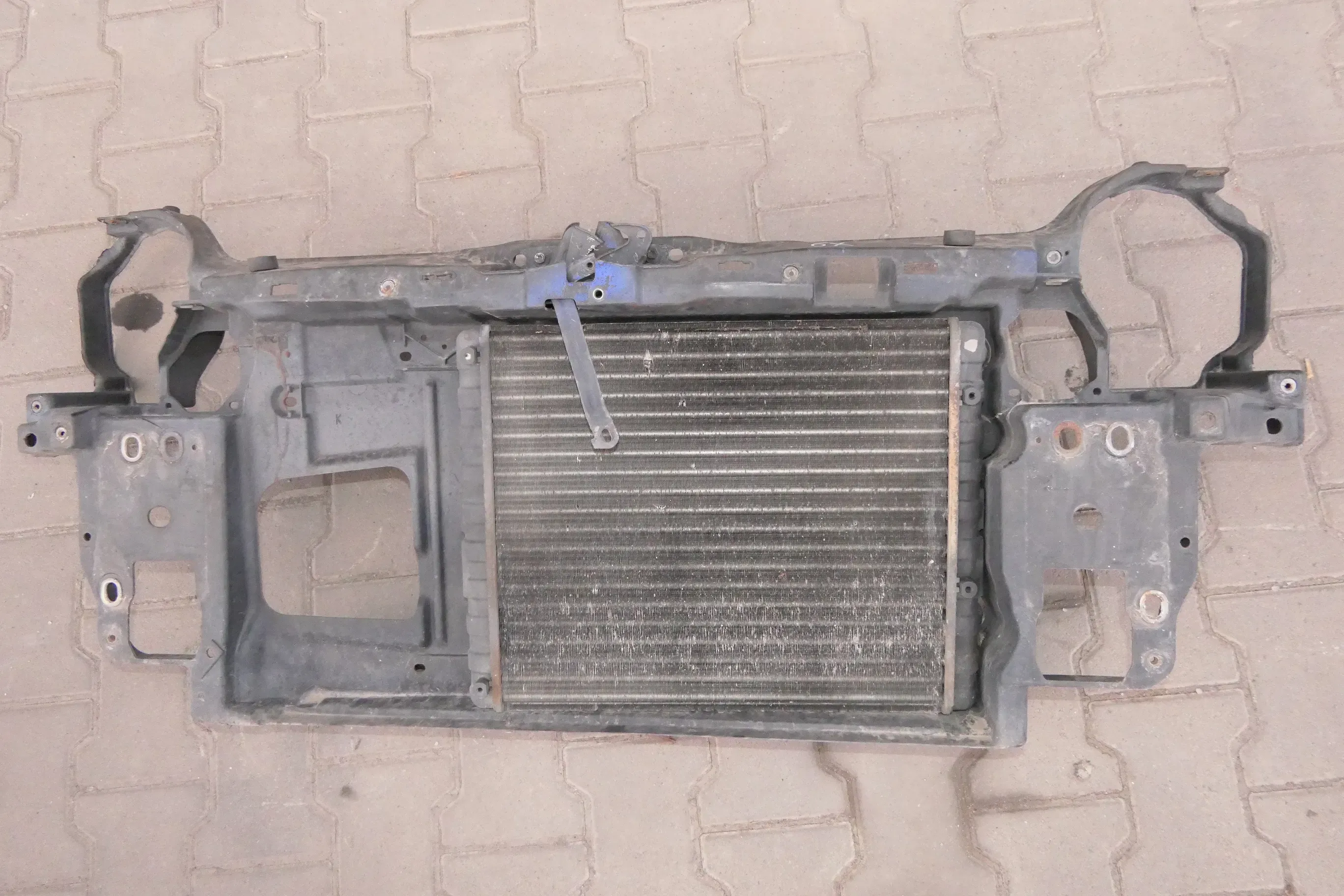 VW Lupo 6X Schloßträger mit Kühler und Lüfter vorn (keine Klima) - Bild 1