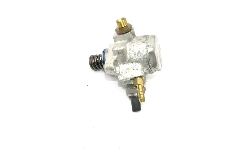 VW Golf 7 5G Touran Polo Benzinpumpe Benzin 1,2 CJZB 04E127026H 04E127026BD - Bild 1