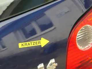 VW Polo 9N3 9N Heckklappe Kofferraumklappe Klappe blau LB5N ohne Anbauteile - Bild 3