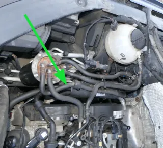VW Tiguan 5N 2,0 TDI Leitung Leitungen Kraftstoffleitung Rohre Rohr 5N0130307K - Bild 1
