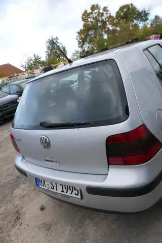 VW Golf 4 Limousine Heckklappe Kofferraumklappe Klappe hinten silber LA7W ohnAnb - Bild 3