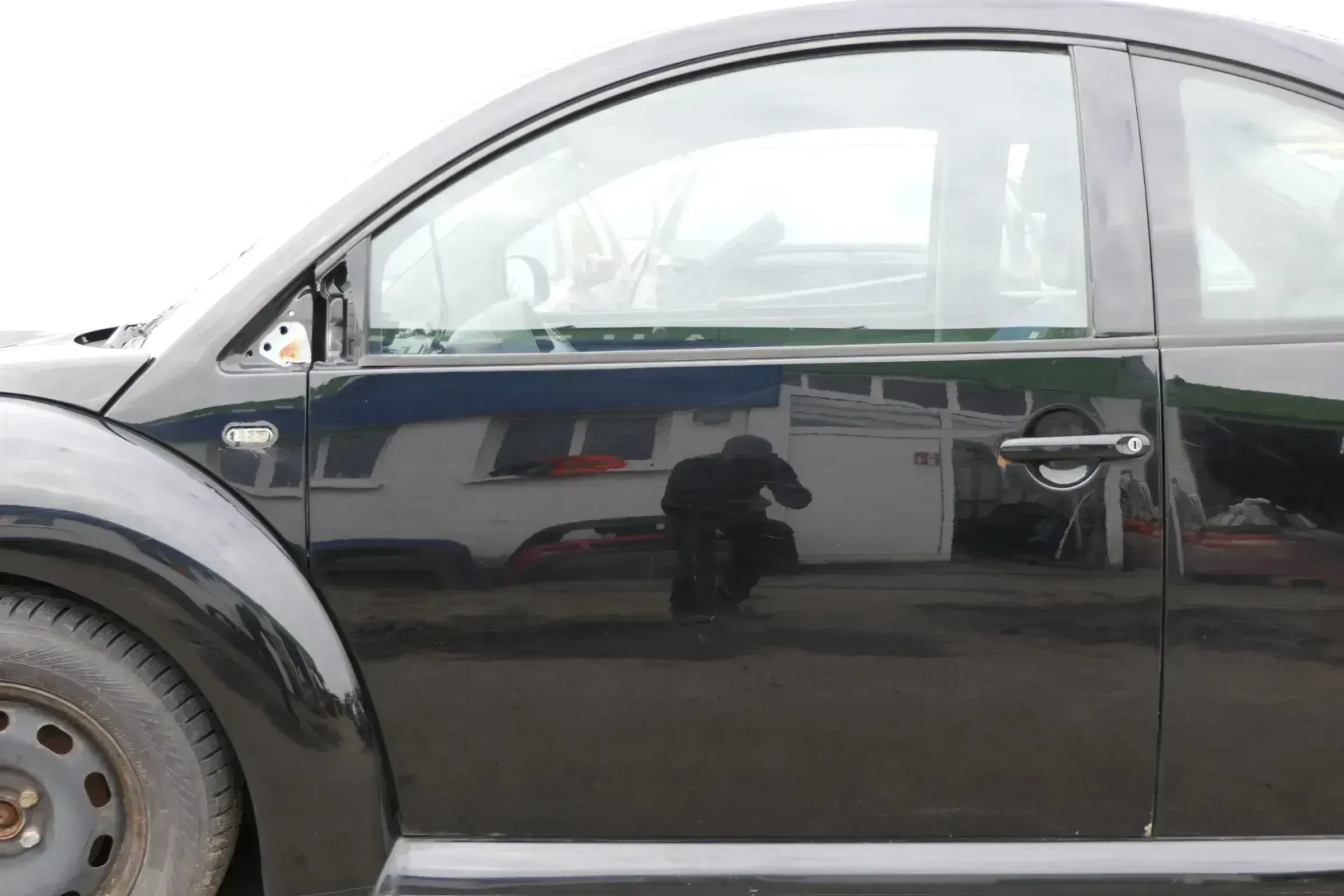 VW New Beetle 1C 9C Tür vorne links Fahrertür schwarz L041 - OHNE Anbauteile - Bild 1