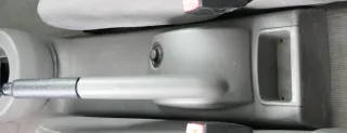 Audi A2 8Z Mitteltunnel hinten Verkleidung um Handbremse Konsole - swing grau - Bild 1