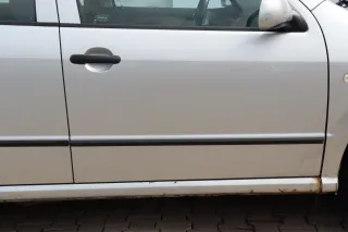 Skoda Fabia 6Y Kombi Limousine Tür vorne rechts Beifahrertür grau silber LF7T - Bild 3