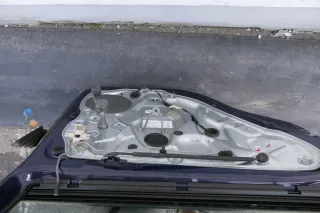 VW Polo 9N 9N3 Tür hinten links 4/5-Türer blau LB5N indigoblau - ohne Scheibe - Bild 2