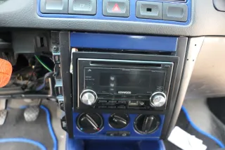 Golf 4 Bora Mitteltunnel Becherhalter Lüftungsdüse Dekor blau ++ selbst lackiert - Bild 4