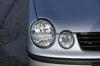 VW Polo 9N Stoßstange Frontstoßstange vorne silber LA7W - Bild 5