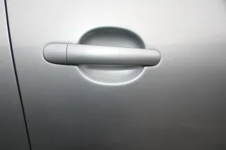 VW Polo 9N 9N3 Tür hinten rechts 4/5-Türer grau silber LA7R - ohne Anbauteile - Bild 2