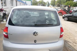 VW Fox 5Z Heckklappe Kofferraumklappe Klappe hinten + Scheibe silber LA7W - Bild 1