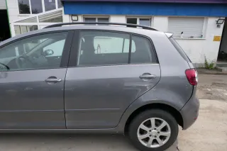 VW Golf Plus 5M Tür hinten links grau LA7T - mit Rahmen - Bild 1