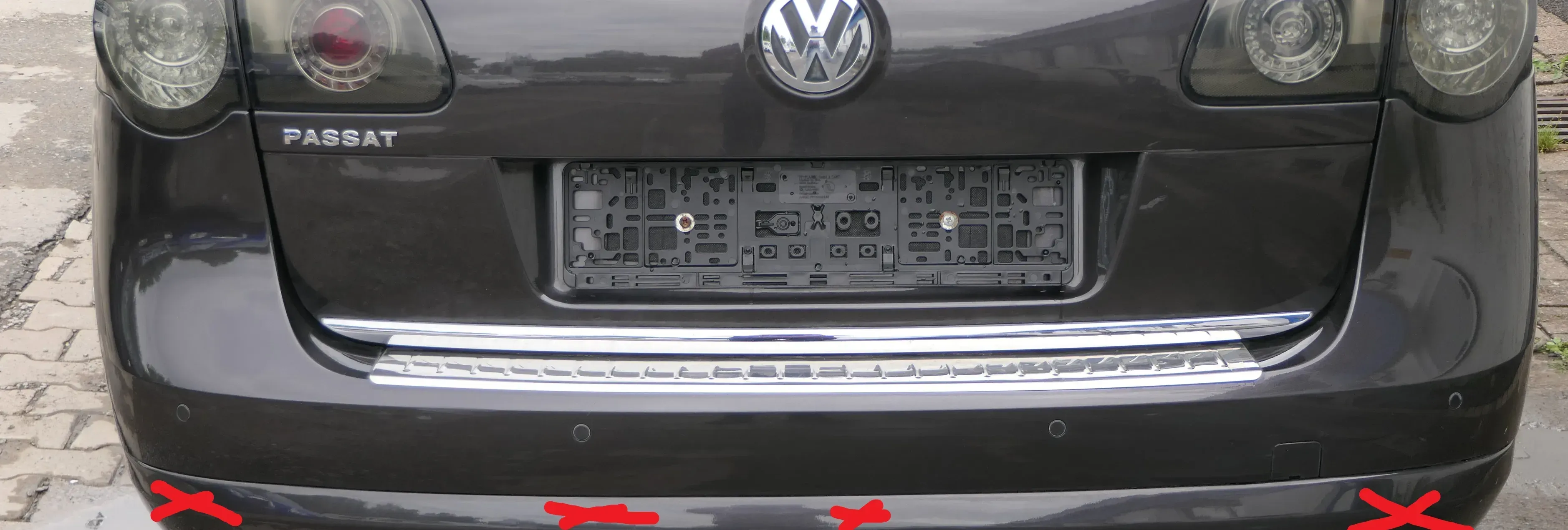 Passat 3C Kombi Stoßstange hinten Heckstoßstange Stoßfänger braun LC8Z PDC OBEN - Bild 1