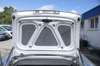 Audi TT 8N Roadster Heckklappe Kofferraumklappe Klappe Spoile hinten silber LY7W - Bild 3