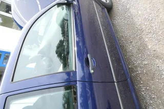 VW Golf 4 Tür vorne rechts Beifahrertür 2/3-Türer blau LB5N ohnAnbauteile - Bild 5