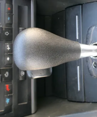 Audi A4 B6 8E Aschenbecher vorne 8E0857951H 4PK schwarz - Bild 1