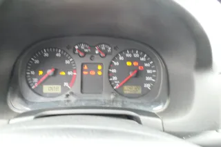 VW Golf 4 Tacho Tachometer Kombiinstrument 140.000km 1J0919861 1,4 16V 75PS 55kw - Bild 2