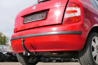 Skoda Fabia 6Y Schrägheck Stoßstange hinten Heckstoßstange rot LF3K - Bild 4