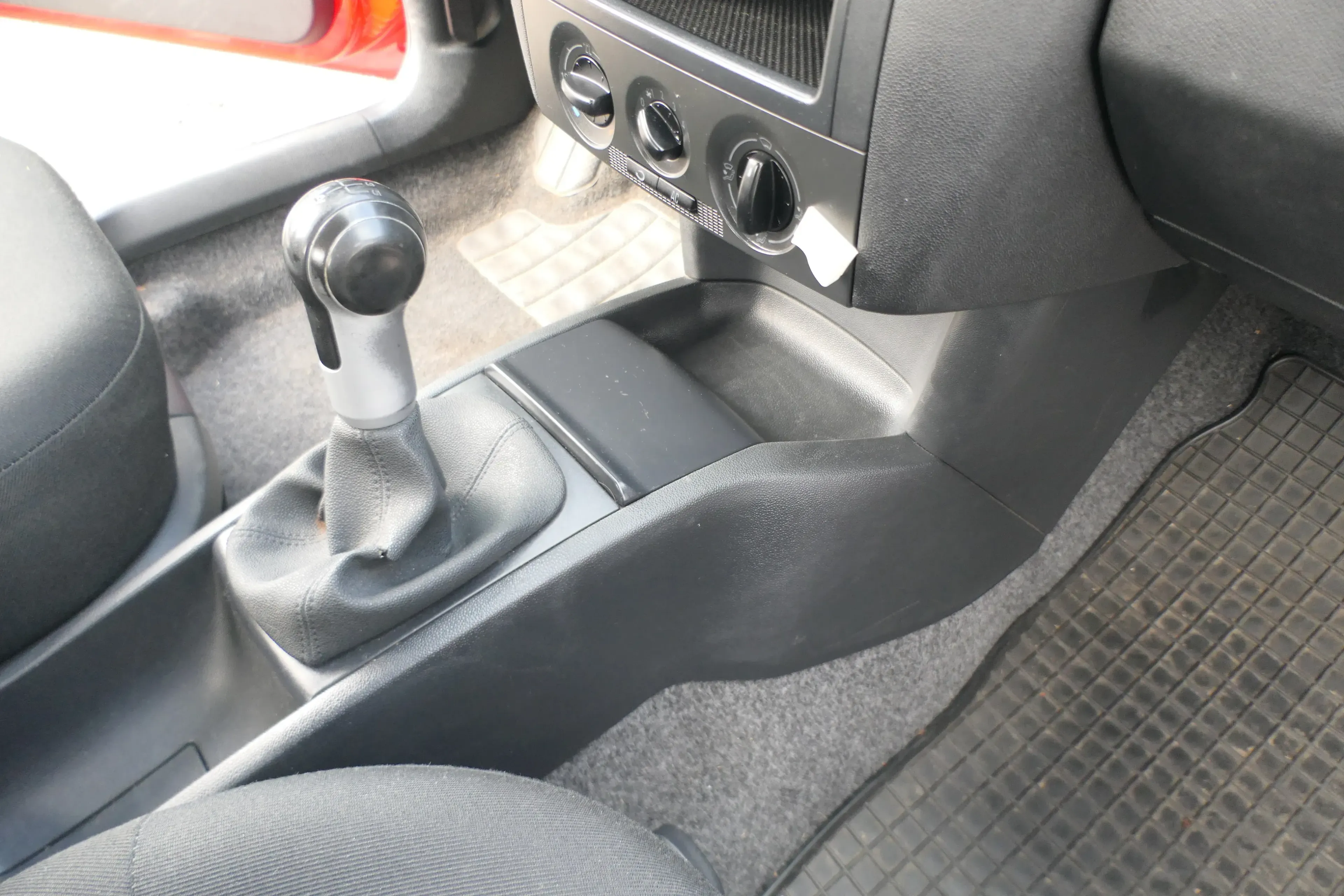Skoda Fabia 6Y Schaltknauf Schaltsack Schaltung Schaltknauf 6Y0711113Q JTZ - Bild 1
