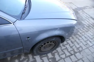 Audi A6 4B Kotflügel vorne rechts grau LY7L s(bis ca.Mitte 2001 passend) MÄNGEL - Bild 6