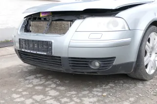 VW Passat 3BG Stoßstange vorne Frontstoßstange Stoßfänger grau LA7S SWR - Bild 3