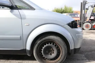 Audi A2 8Z Kotflügel vorne rechts blau LY7R - Bild 1