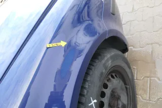 VW Passat 3BG 3B6 Kotflügel vorne rechts blau LA5E (Blinkerloch) - Bild 5