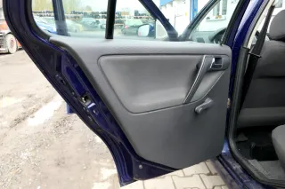 1x VW Polo 6N2 Türverkleidung Verkleidung Tür hinten links 4/5-Türer off-black - Bild 3